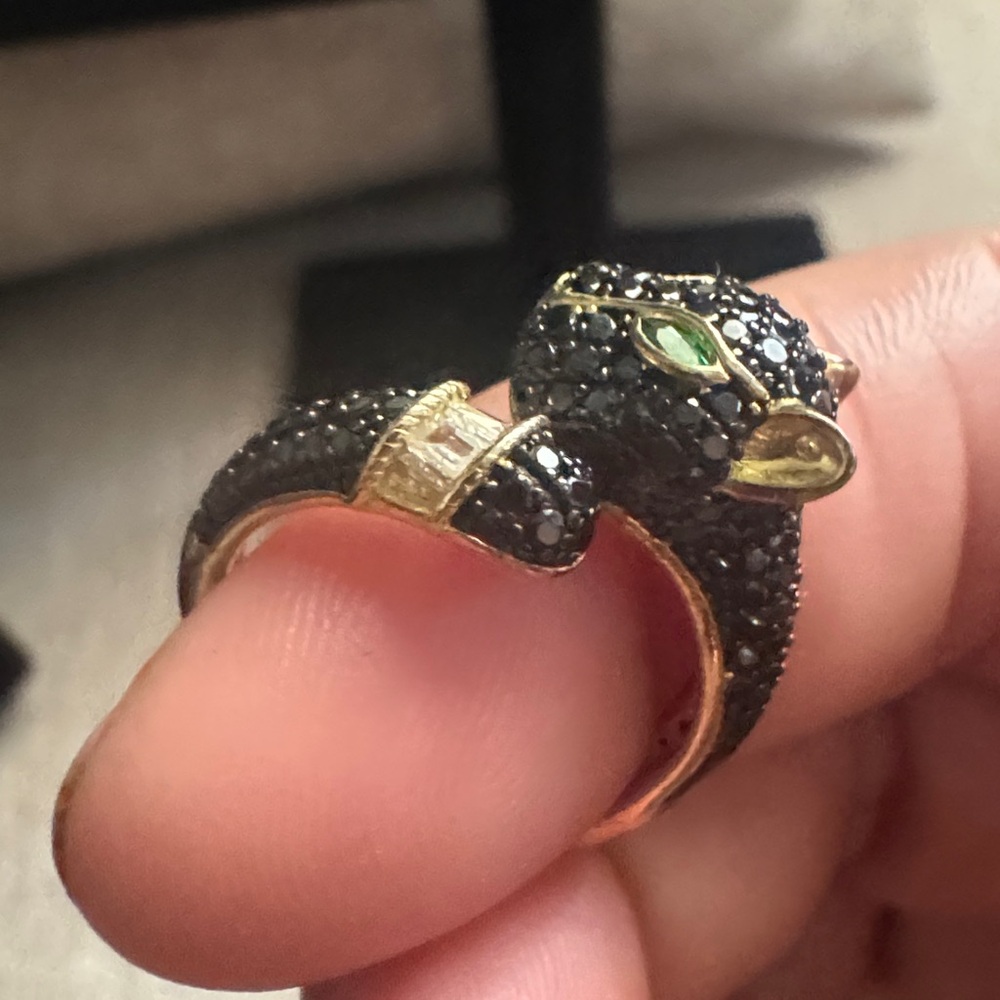Gold-Tone Black Panther Ring with Green Eyes - Brand Unspecified - Picture 3 of 5